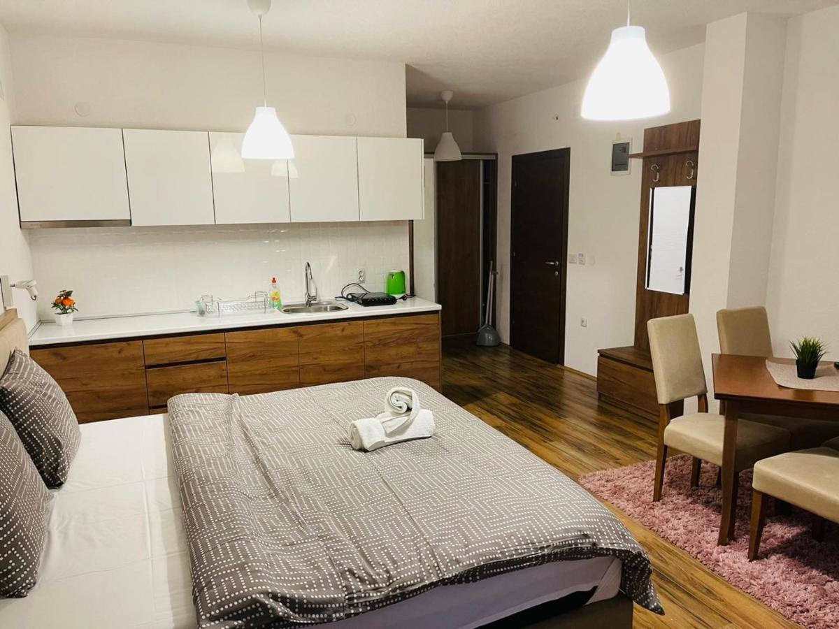 Fuk-Tak Apartmani&Restoran Dojran Eksteriør billede
