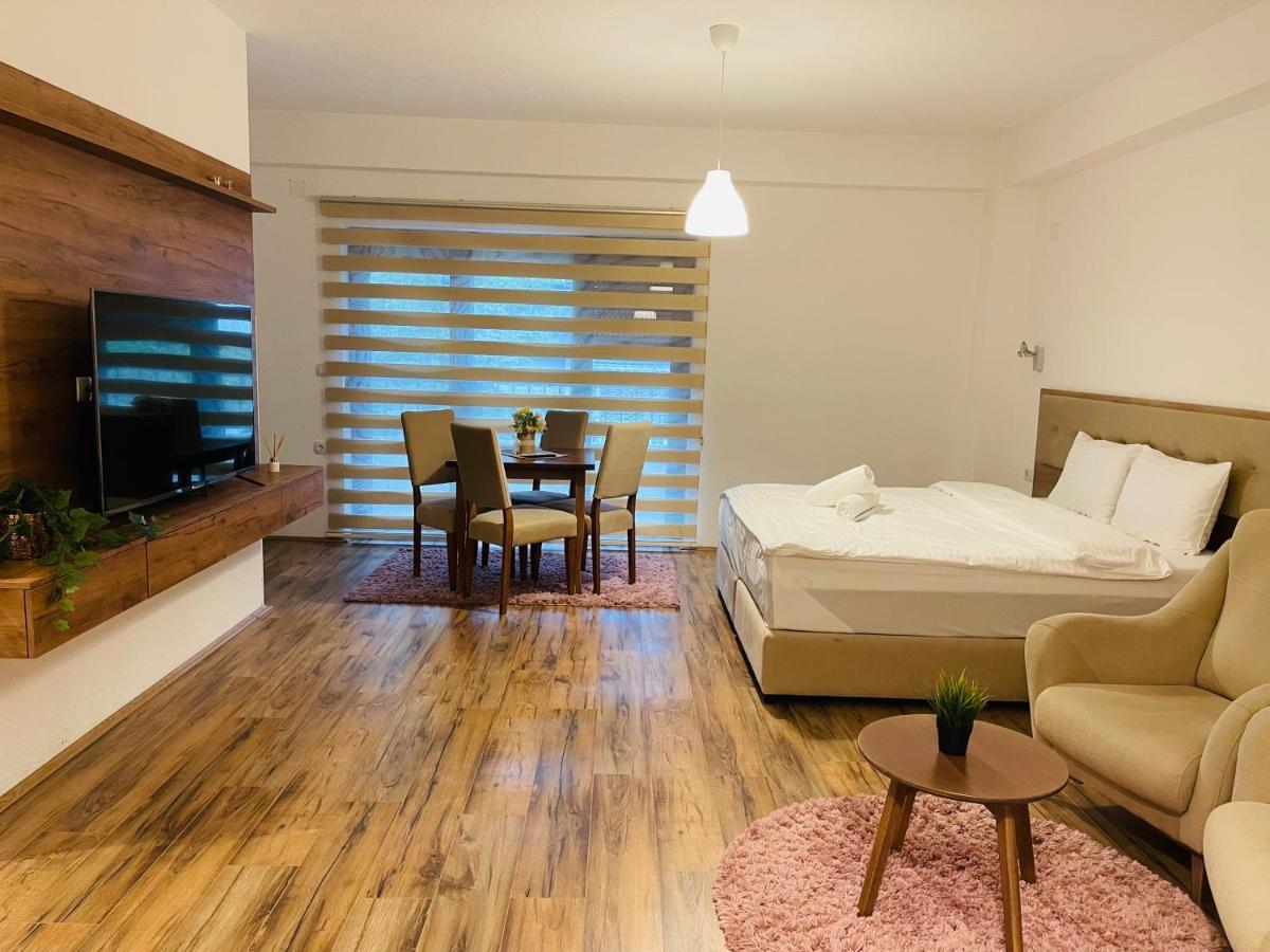 Fuk-Tak Apartmani&Restoran Dojran Eksteriør billede