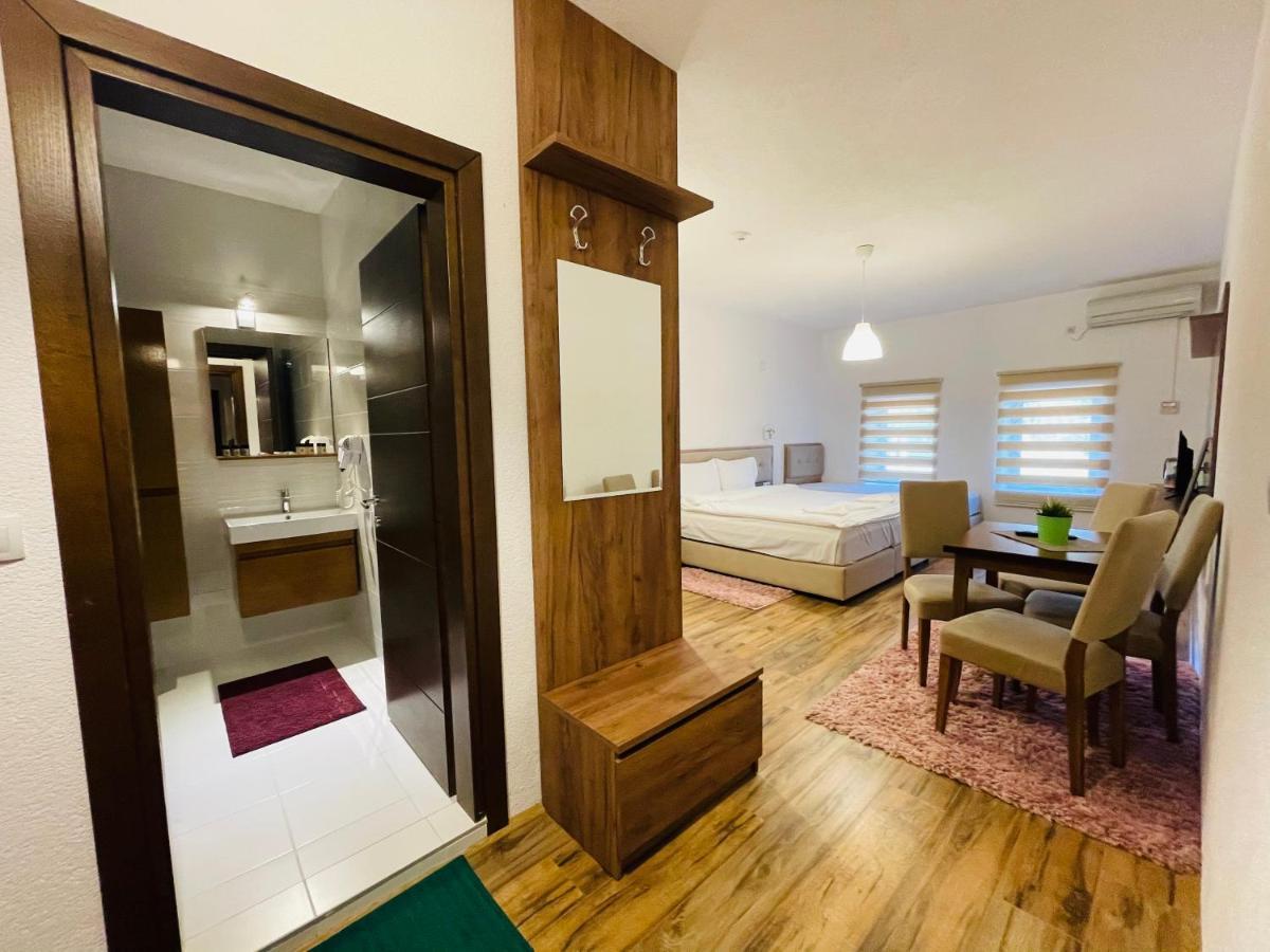 Fuk-Tak Apartmani&Restoran Dojran Eksteriør billede